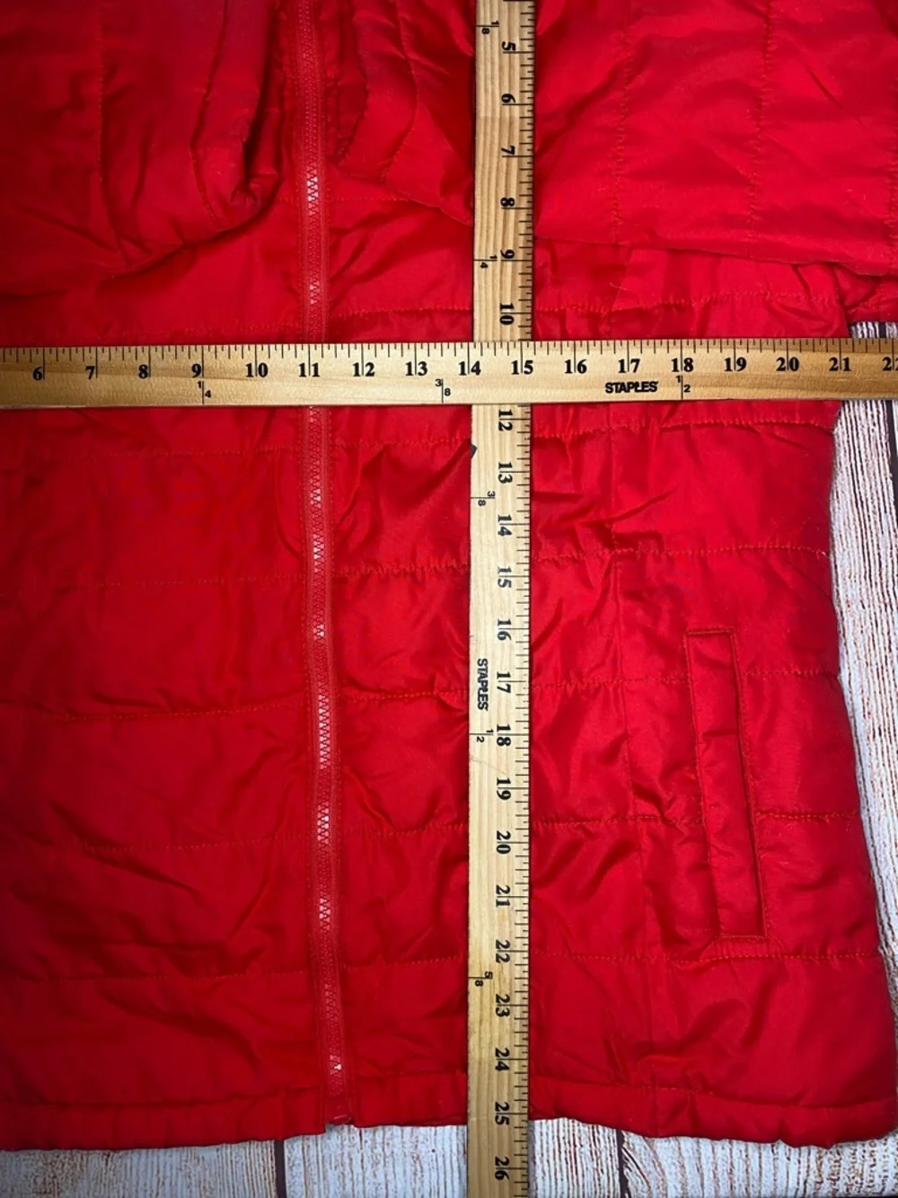 Red Puffer Jacket Mens M Lightweight Quilted Zip Coat